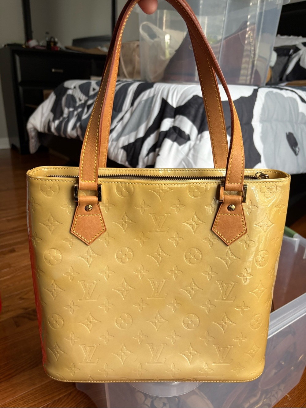 Louis Vuitton Houston Yellow Vernis Shoulder Tote with Natural Leather Handles